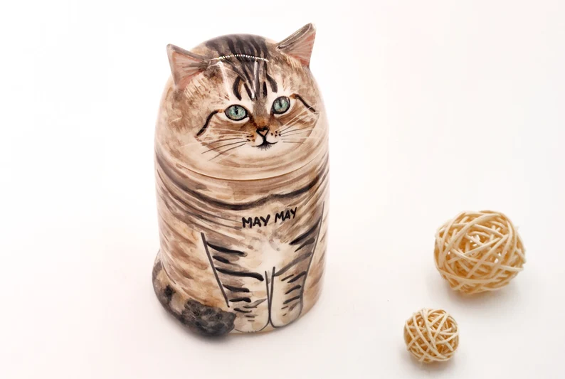 Personalized Cat Urn with Semi-spherical cover